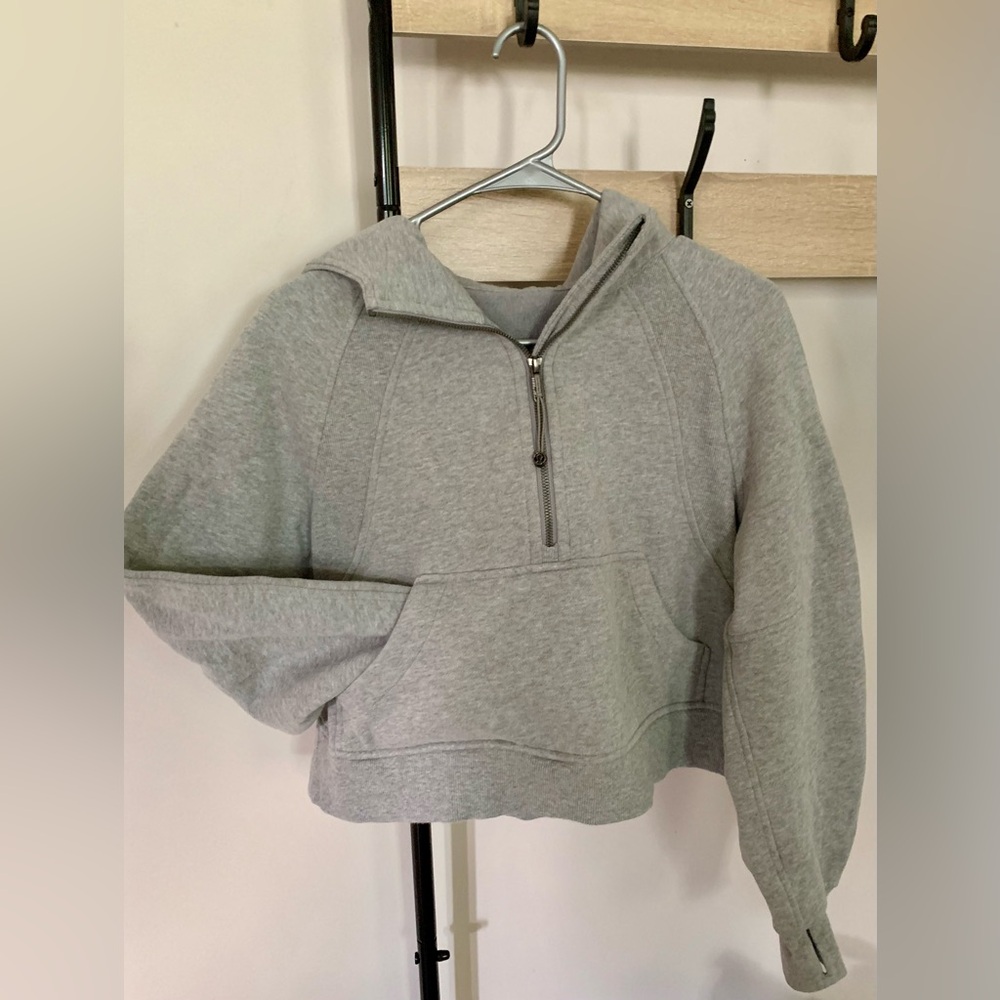 Lululemon Scuba